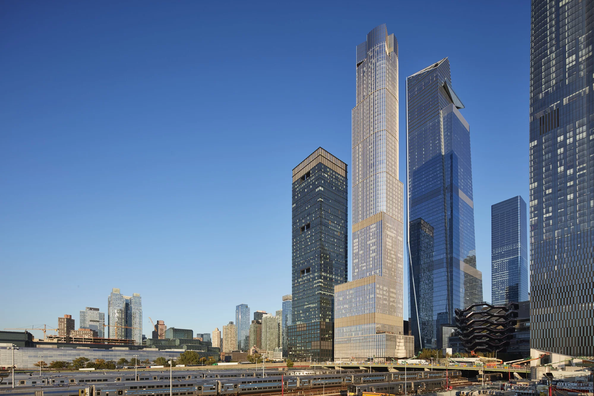 35 Hudson Yards features a viewing point near its top named the Edge