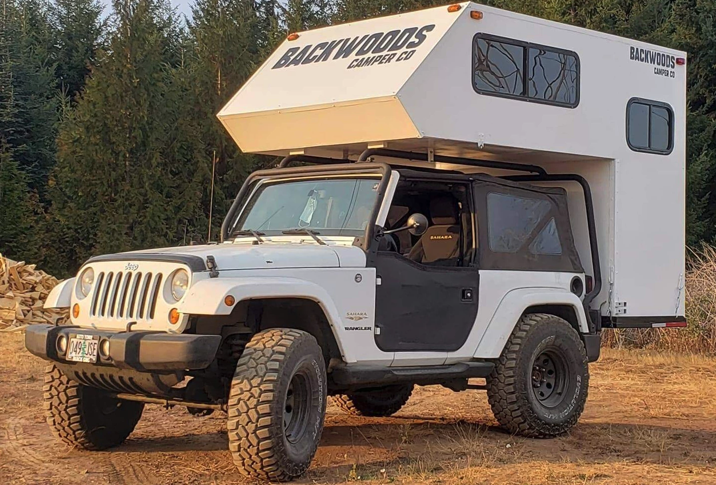Oregon-based Backwoods Camper Co presents a new way of overlanding in a Jeep