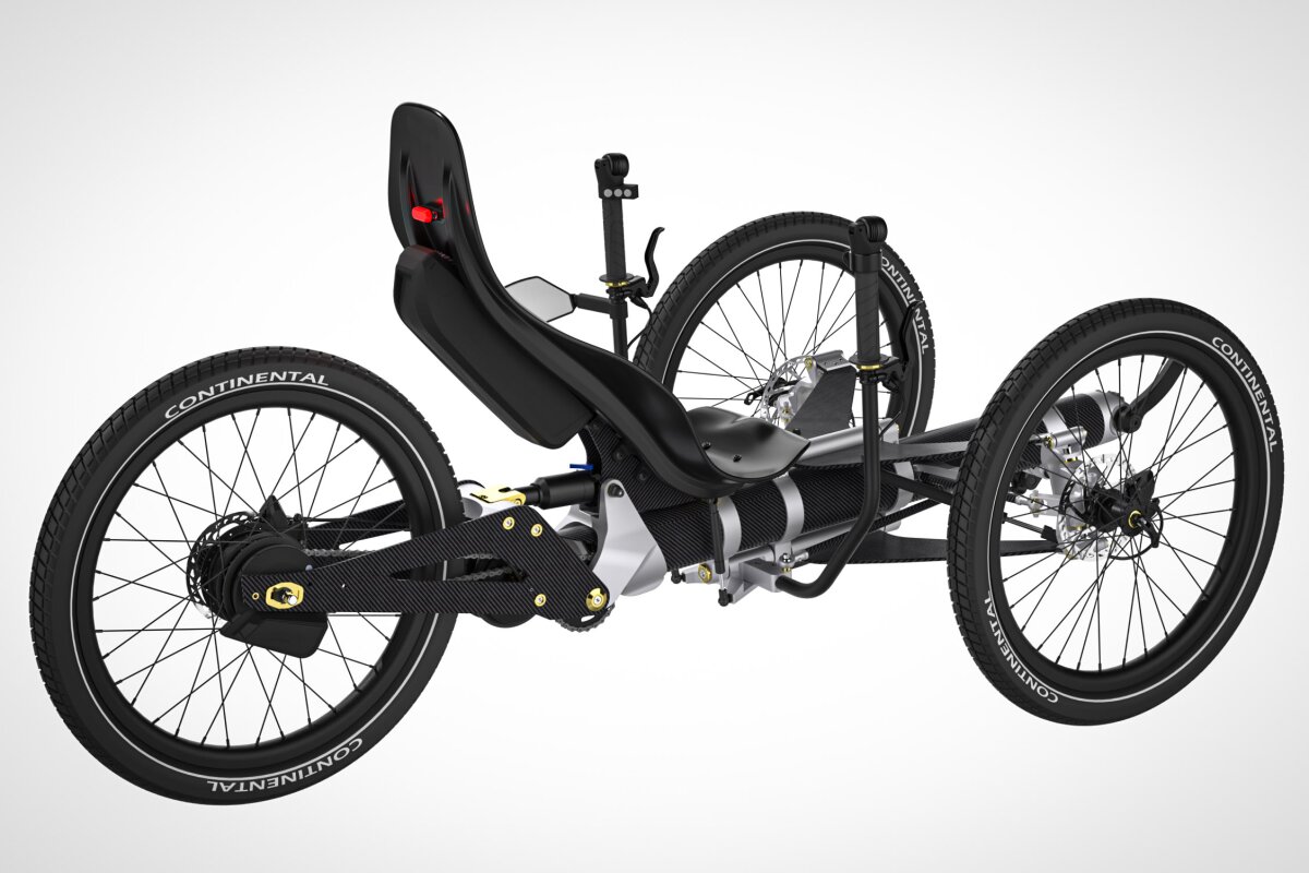 Wild recumbent e-trike uses a telescoping carbon body