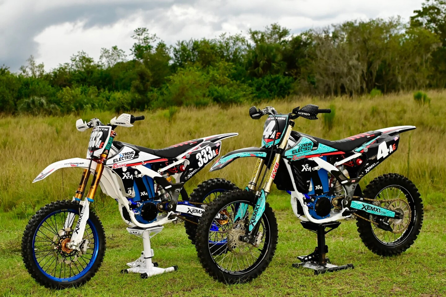 It is configurable for both, YZ250F and YZ450F models