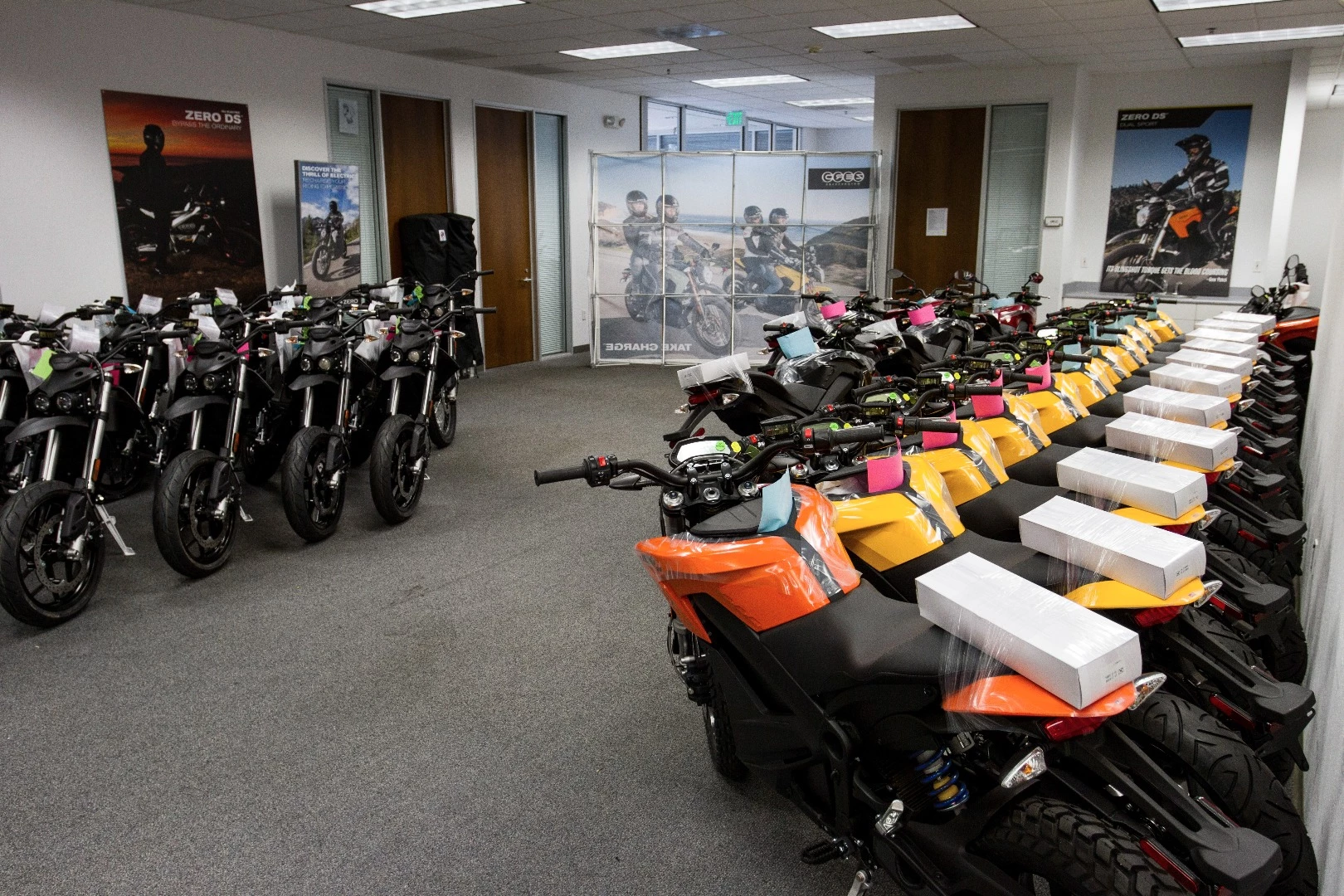 Zero's Scotts Valley factory is capable of manufacturing more than 15 bikes per day. Every bike is made to order, and shipped to US customers within a week.