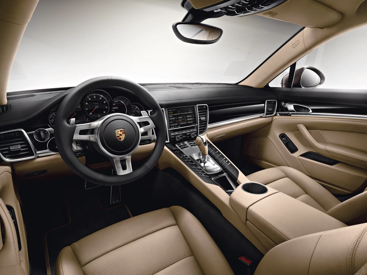 Porsche Panamera Platinum Edition interior