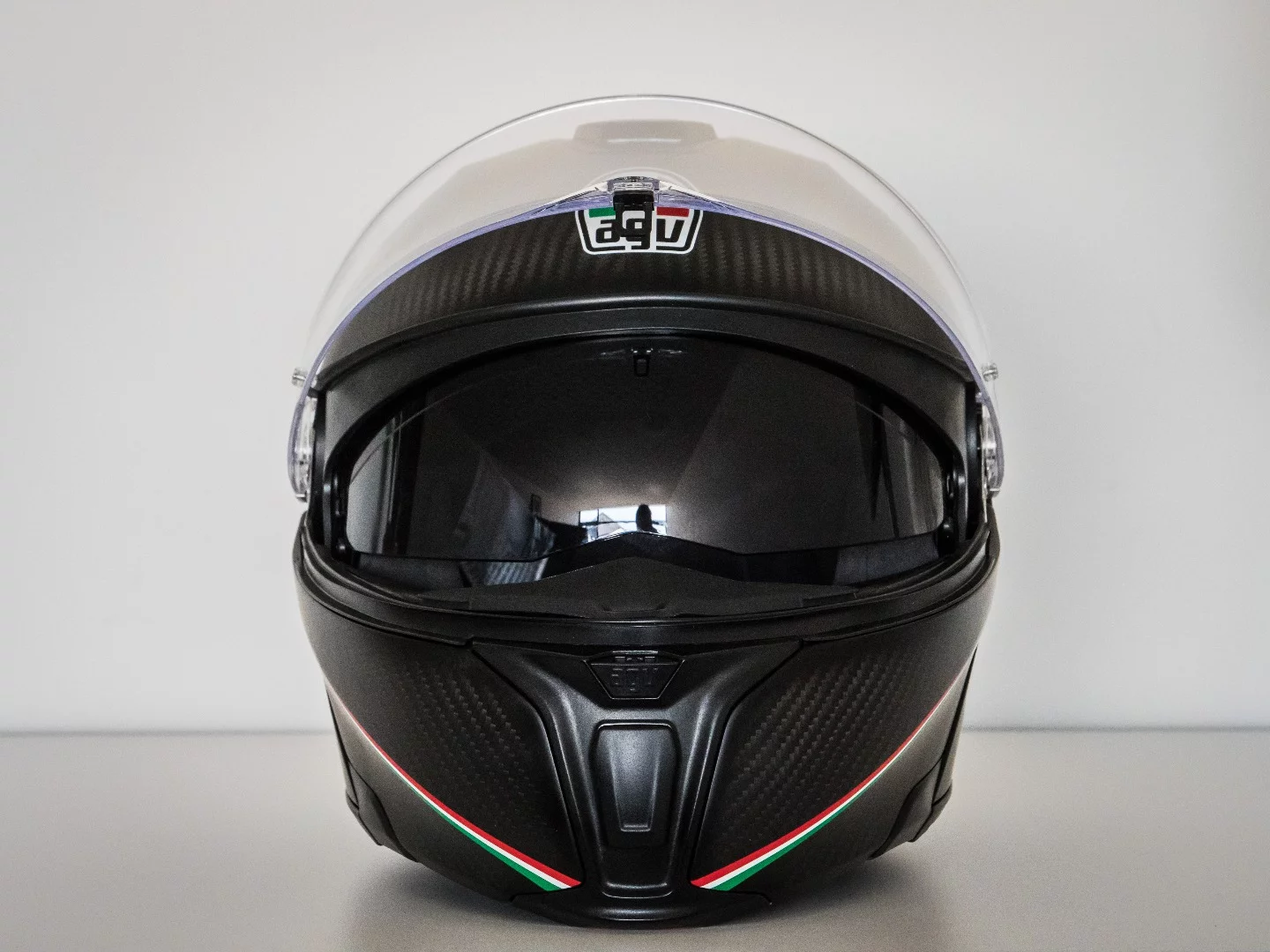 AGV SportModular: drop-down sun visor