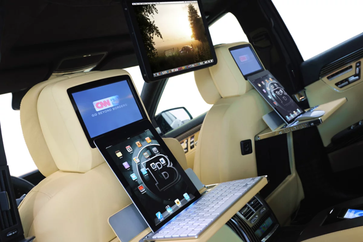 The Brabus iBusiness 2.0 system