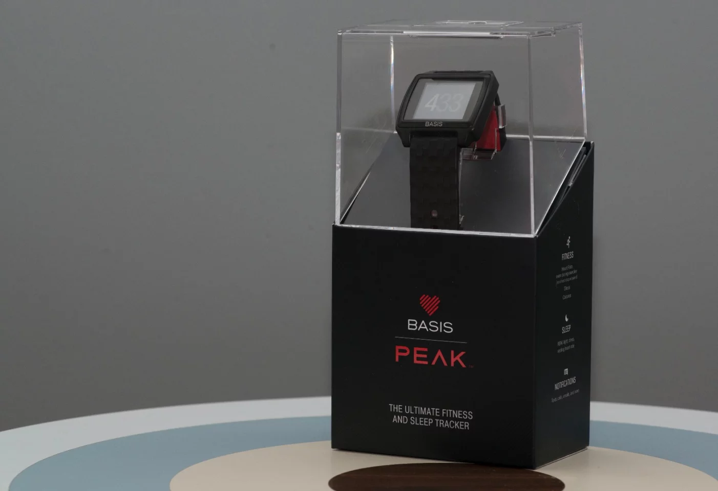 The Basis Peak fitness tracker comes boxed with a magnetic USB charging cradle (Photo: Simon Crisp/Gizmag.com)