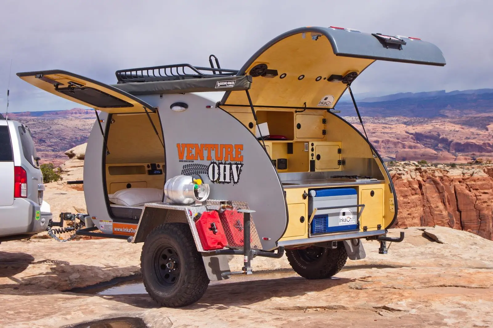 The gullwing doors give the Venture a distinct look and some extra rain/snow/sun protection