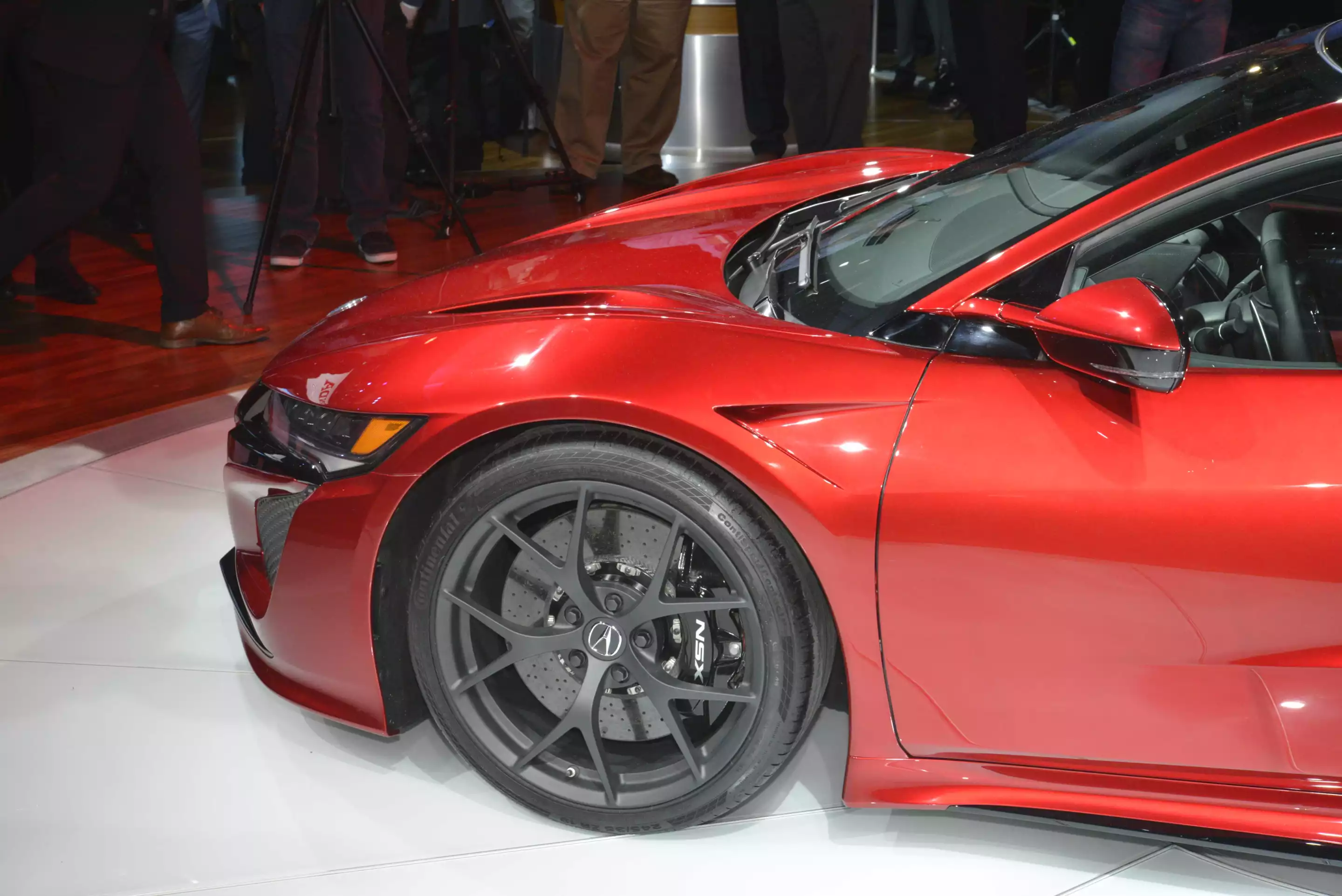 The production spec Acura NSX Version 2.0