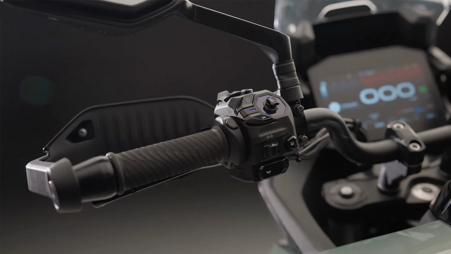 Five ride modes are on offer: Urban, Rain, Sport, Tour, and Enduro