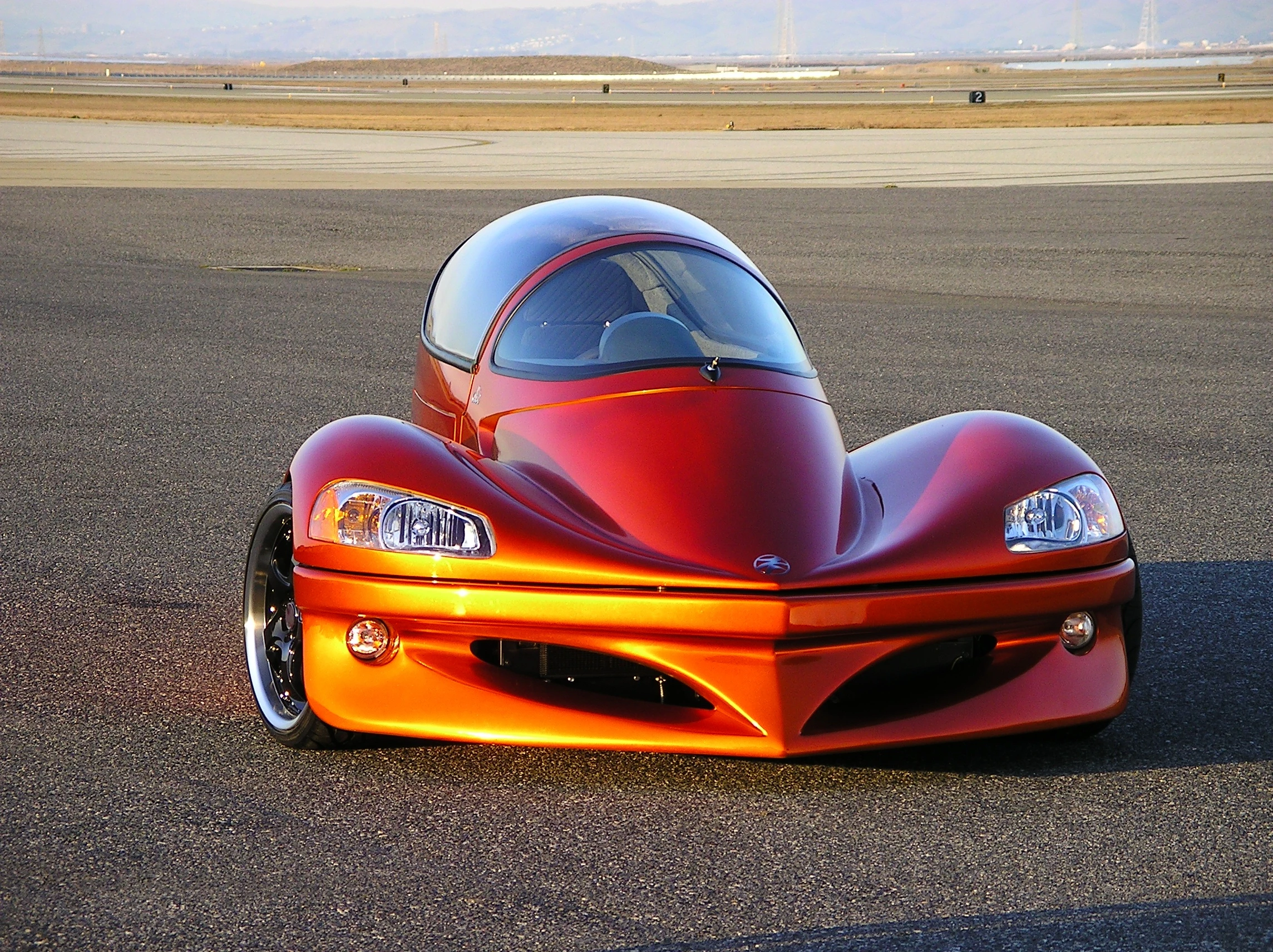 The Future Vehicle Technologies Ale', look-alike forerunner to the under-wraps eVaro