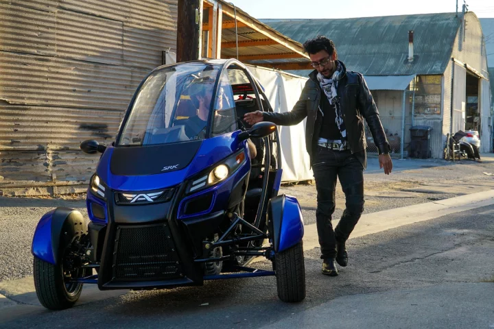 A production run of 25 FUV pilot vehicles has begun, ahead of retail availability by the close of 2018