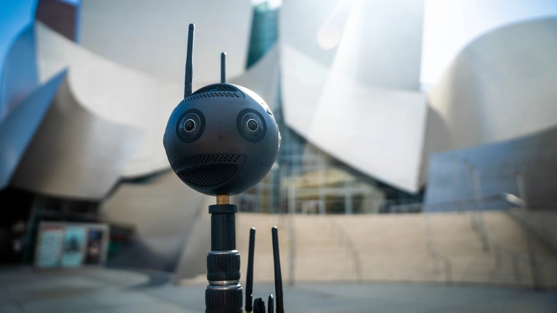 Insta360 Pro 2: what a happy looking chap