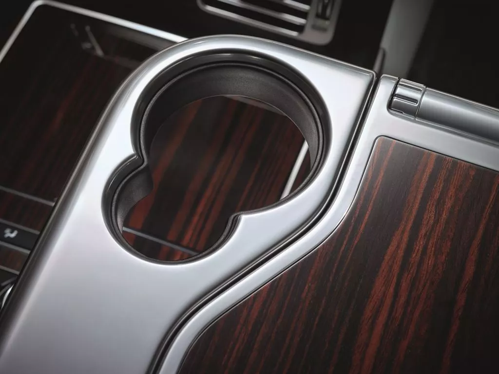 The Range Rover SVAutobiogaphy has powered deployable tables