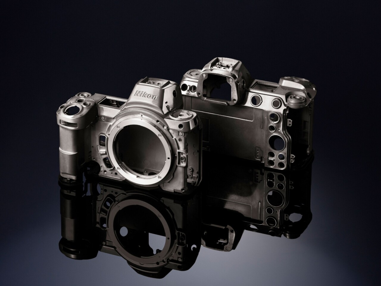 The magnesium alloy body of the Z 6 and Z 7 is reported to have the same weather-proofing level as Nikon's D850 DSLR