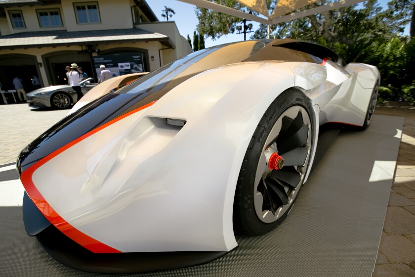 Tall and long, the concept’s proportions are future-world fantastic (Photo: Angus MacKenzie/Gizmag.com)