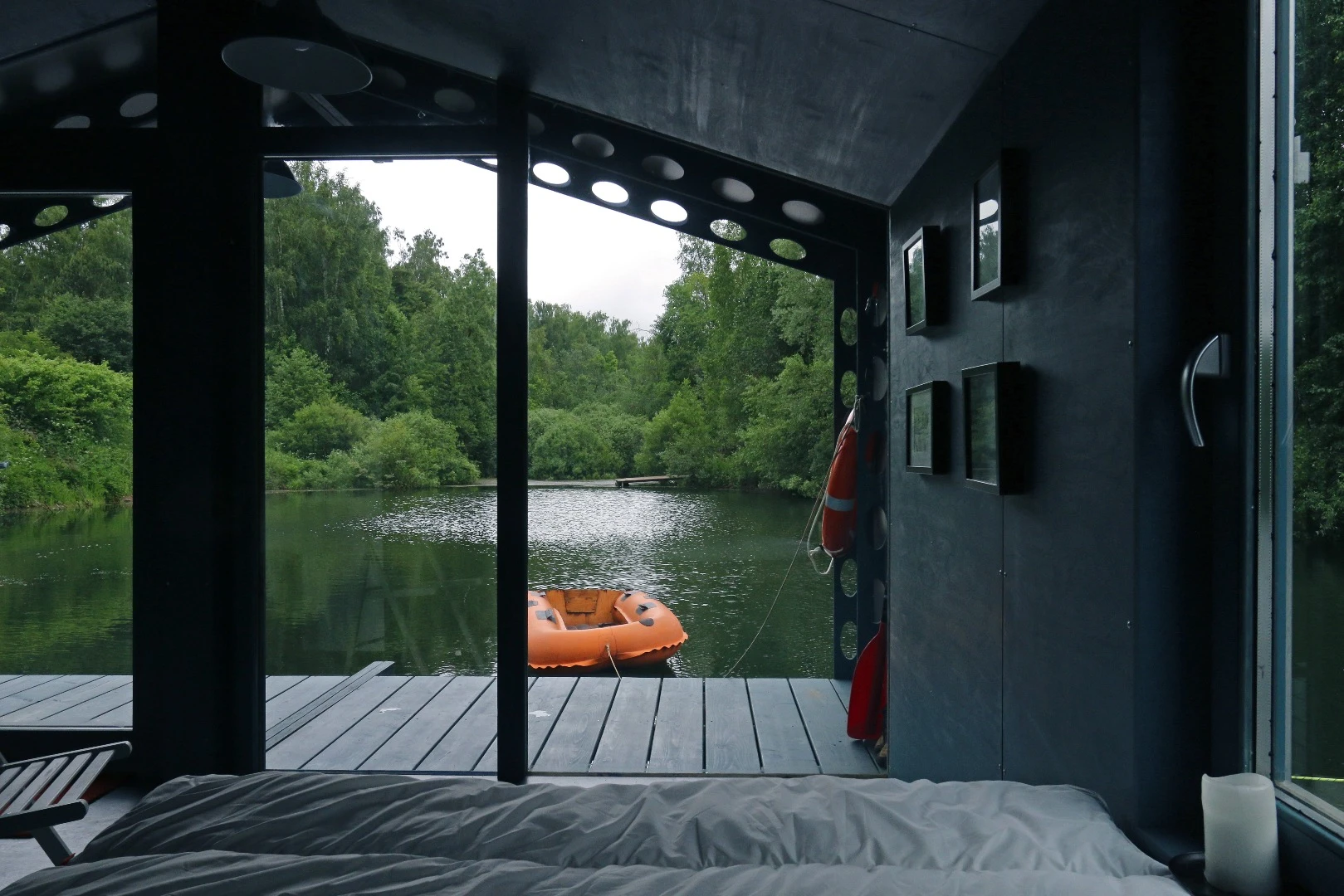 DD16's generous glazing makes the most of the view