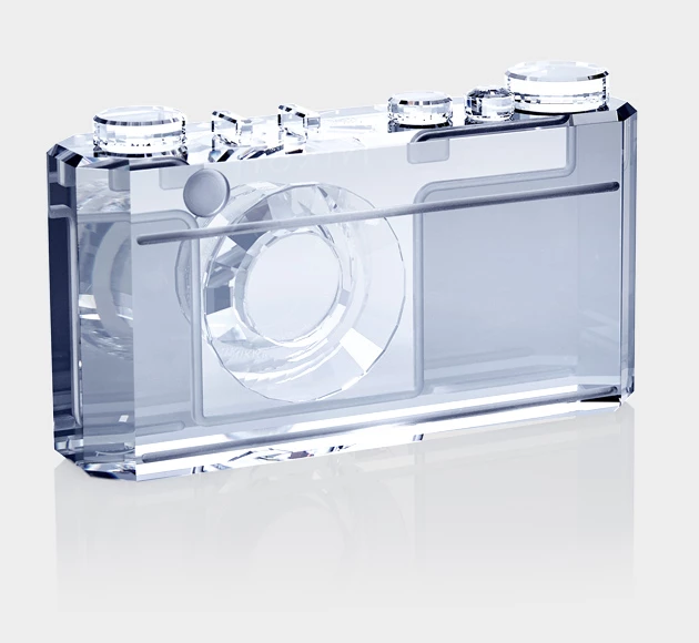 This replica of the Nikon Model I is made of Swarovski Crystal