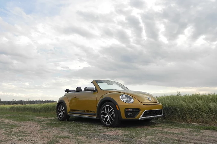 The 2016 VW Beetle Dune has a distinct personality that quickly imbues itself into the driver