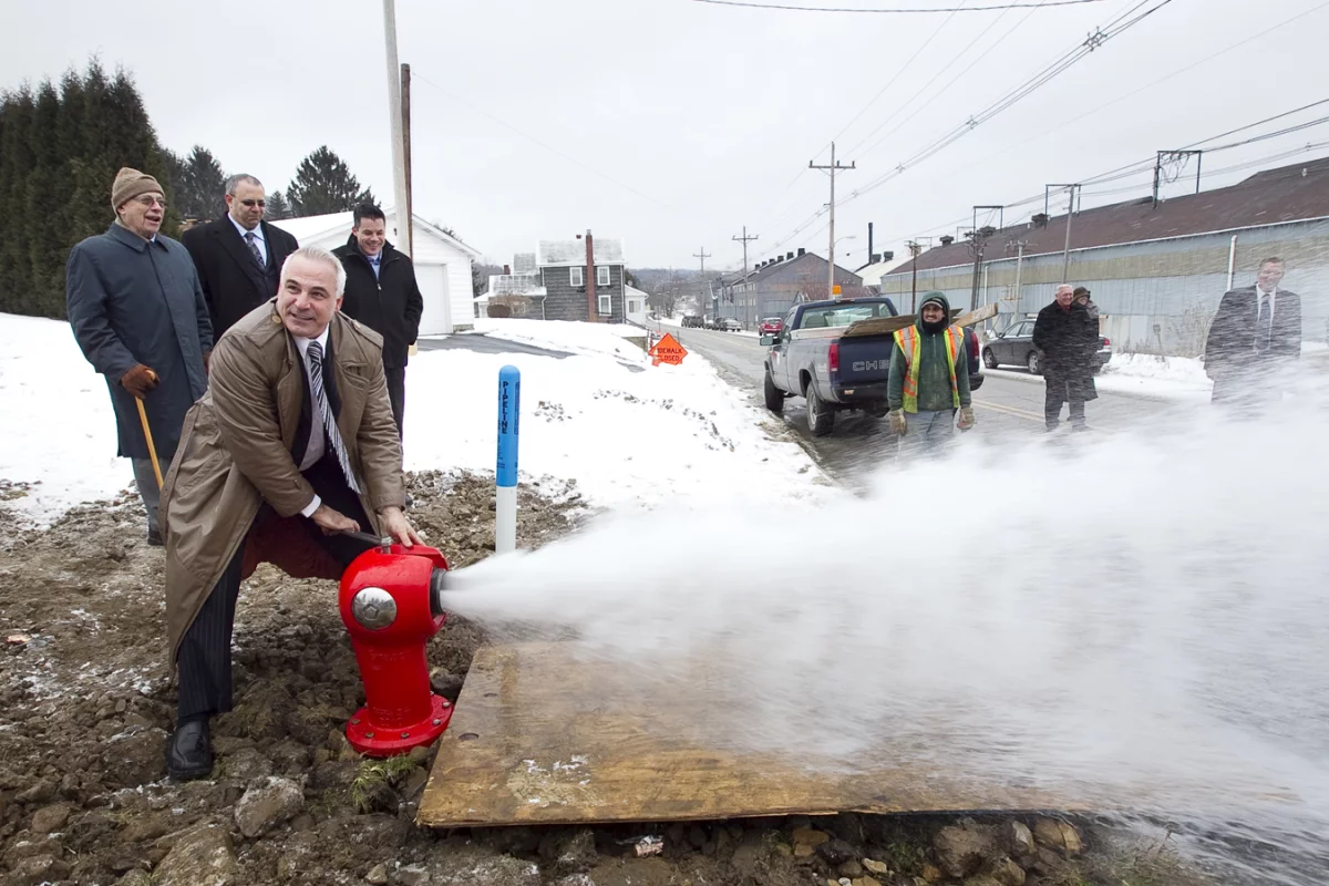 To address the material weakness of traditional hydrants, Sigelakis chose to go with a stainless steel, ductile iron mix in his hydrant