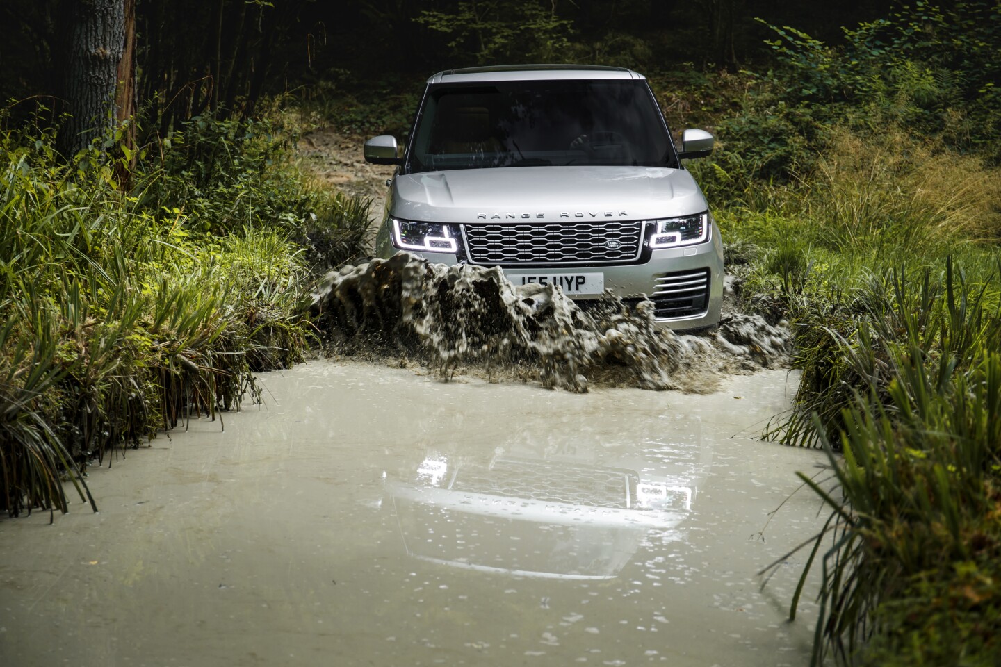 On its Range Rover P400e, Land Rover has tuned its Terrain Response 2 system to make for greater control during low-speed off road maneuvers