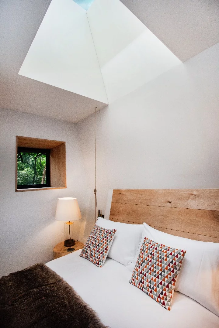 The bedroom in the Woodsman's Treehouse