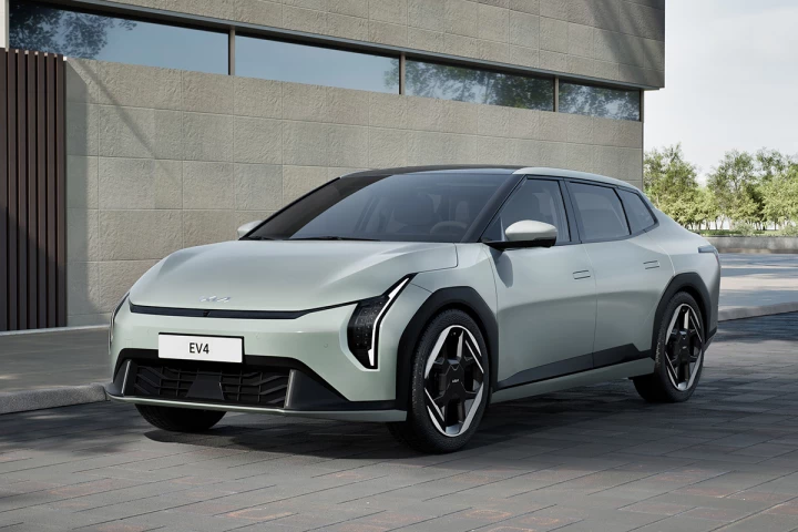 Kia's EV4 features modern styling and comes in both saloon and hatchback flavors