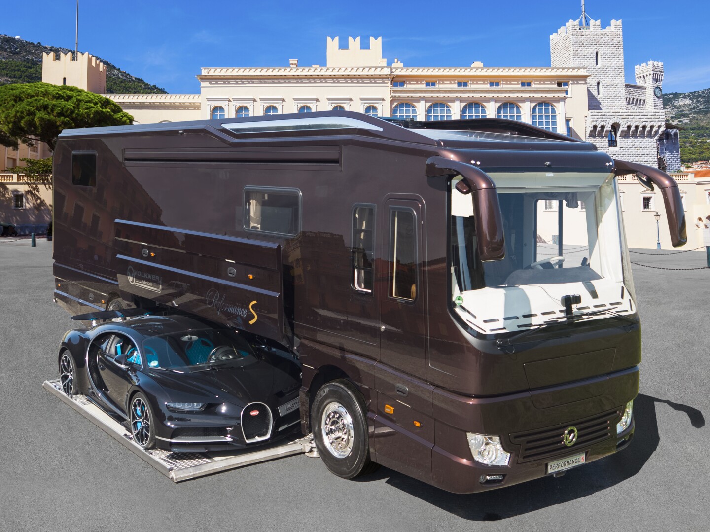 Magnificent motorhomes and large camper vans of 2021