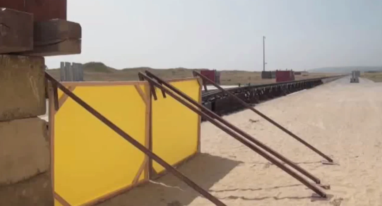 The rocket sled used to test the penetrator (Image: Astrium)