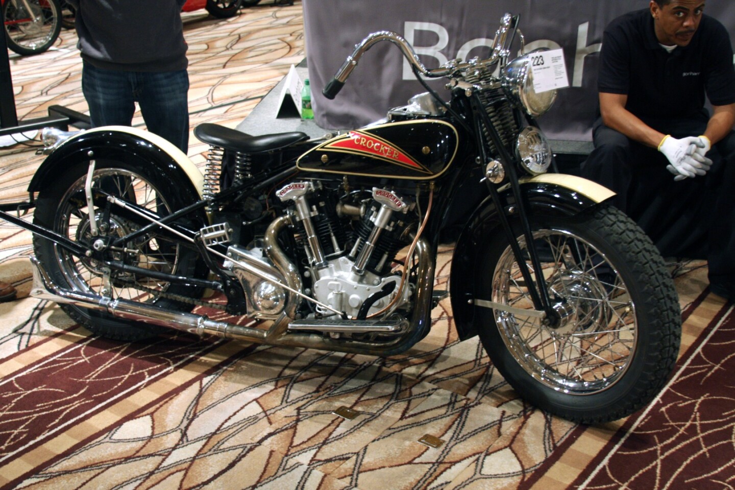 Great things were expected at Bonhams of the above Crocker. The 1936 Crocker 'hemi head' was expected to fetch between $500,000 and $600,000. Bidding started at $150,000 and reached $360,000 before failing to advance any further.