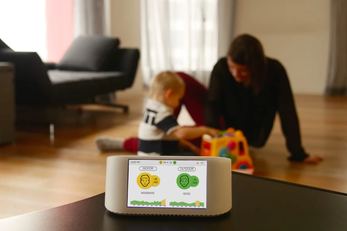 The AirVisual Node measures indoor and outdoor air quality, CO2 levels, temperature and humidity