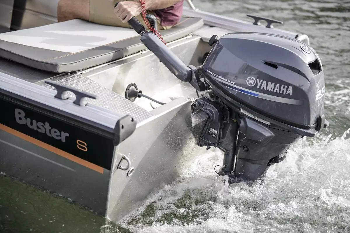 The Yamaha F25 is lighter and easier to transport than previous models