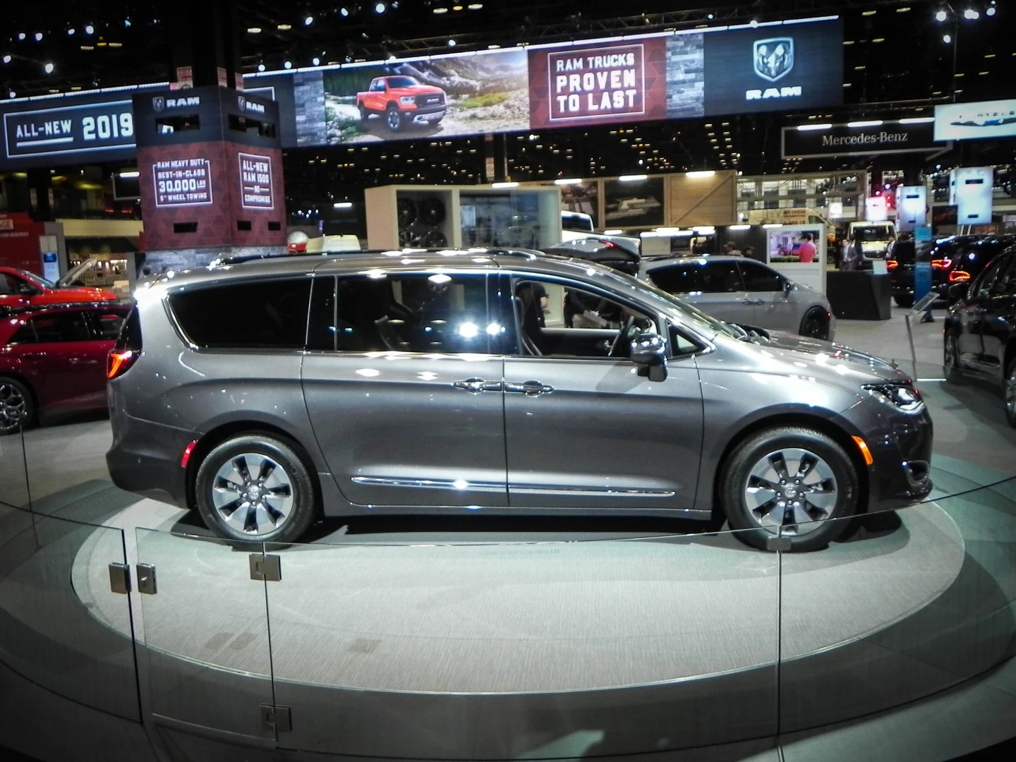 The ever-popular Chrysler Pacifica minivan continues to win awards as it takes families into modern minivan driving
