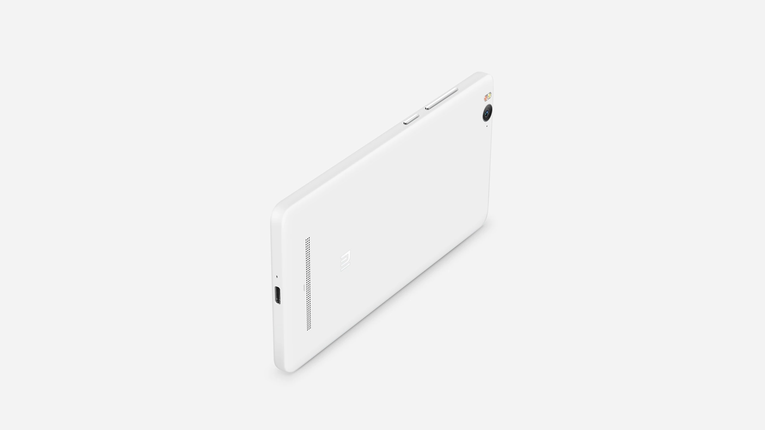 The Mi 4i from behind