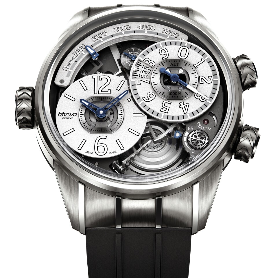 The Génie 02 Terre has three crowns