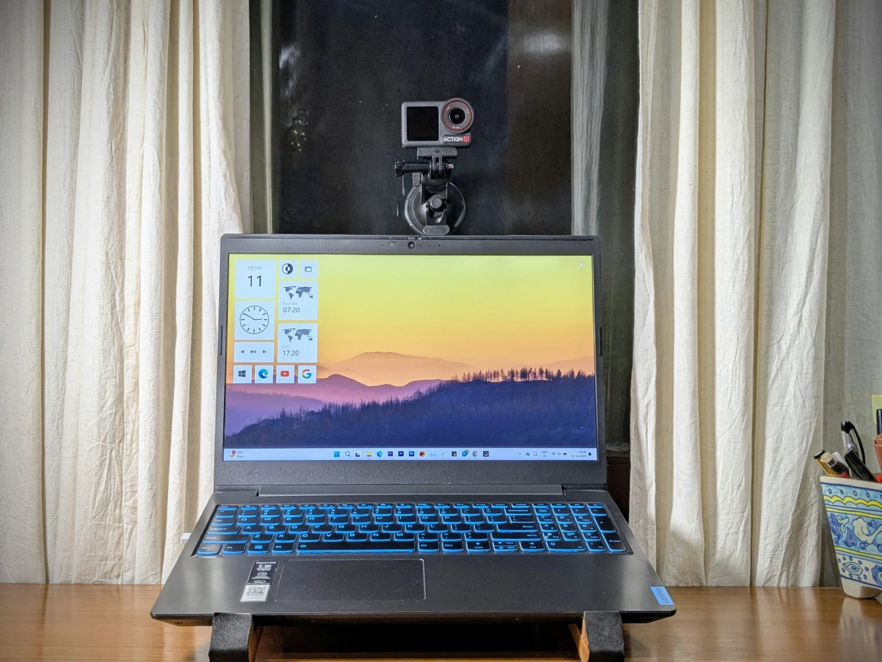 My nifty Action 5 Pro webcam setup for my laptop