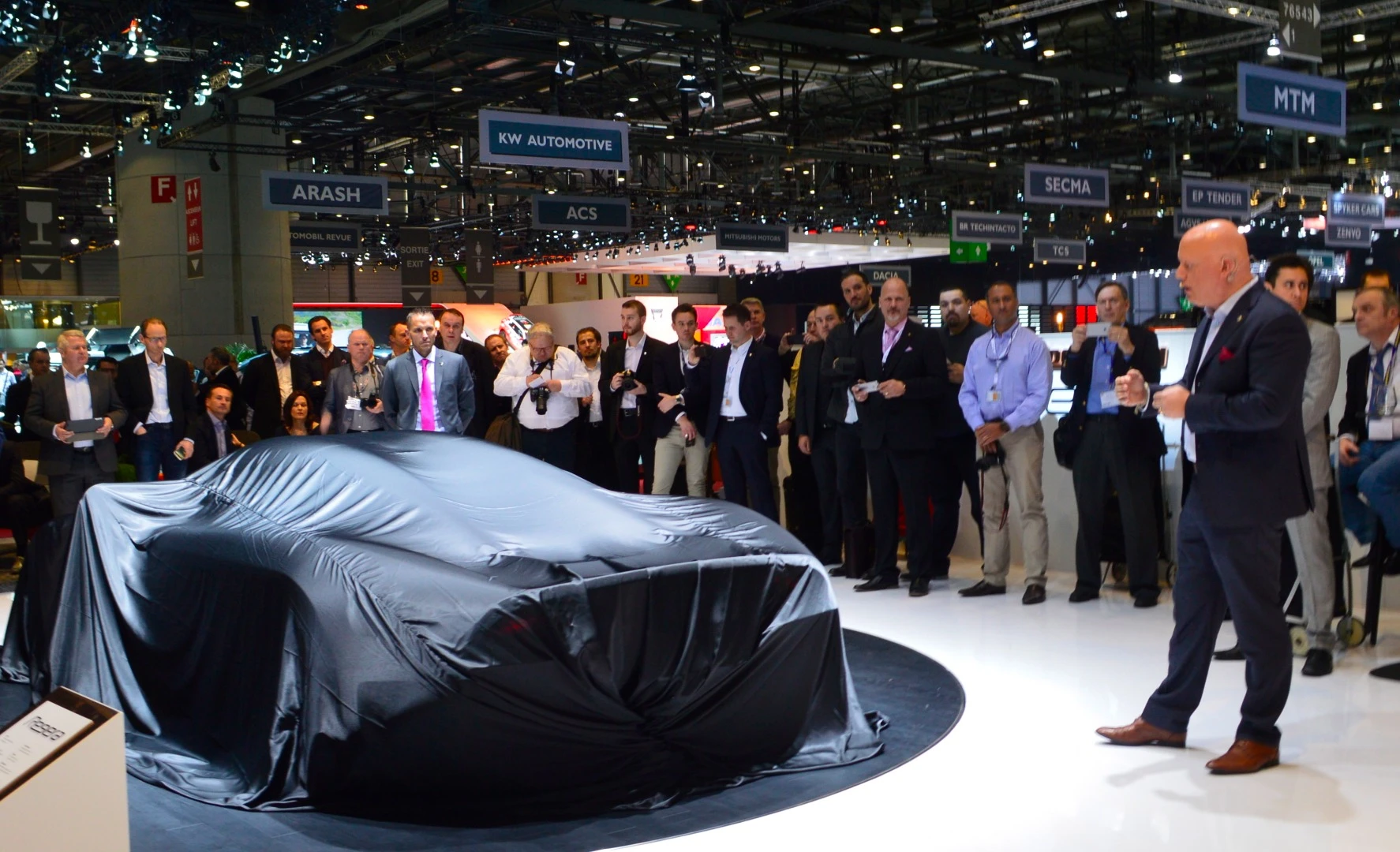 Christian von Koenigsegg introduces the Regera at Geneva 2016