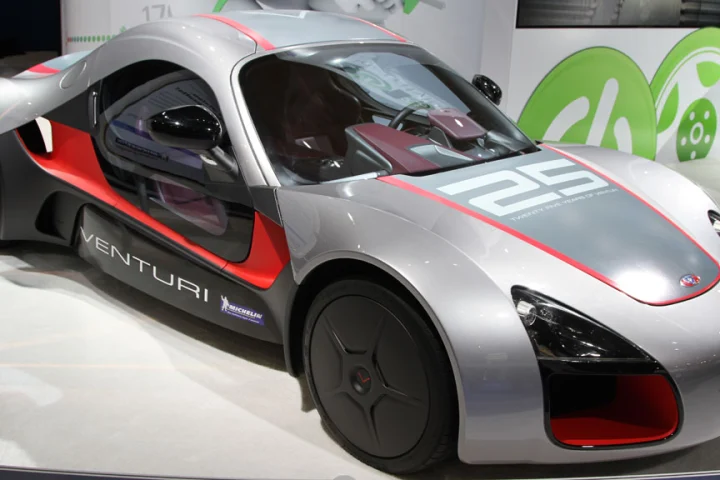 Venturi's Volage concept electric sportscar that features the Michelin Active Wheel System