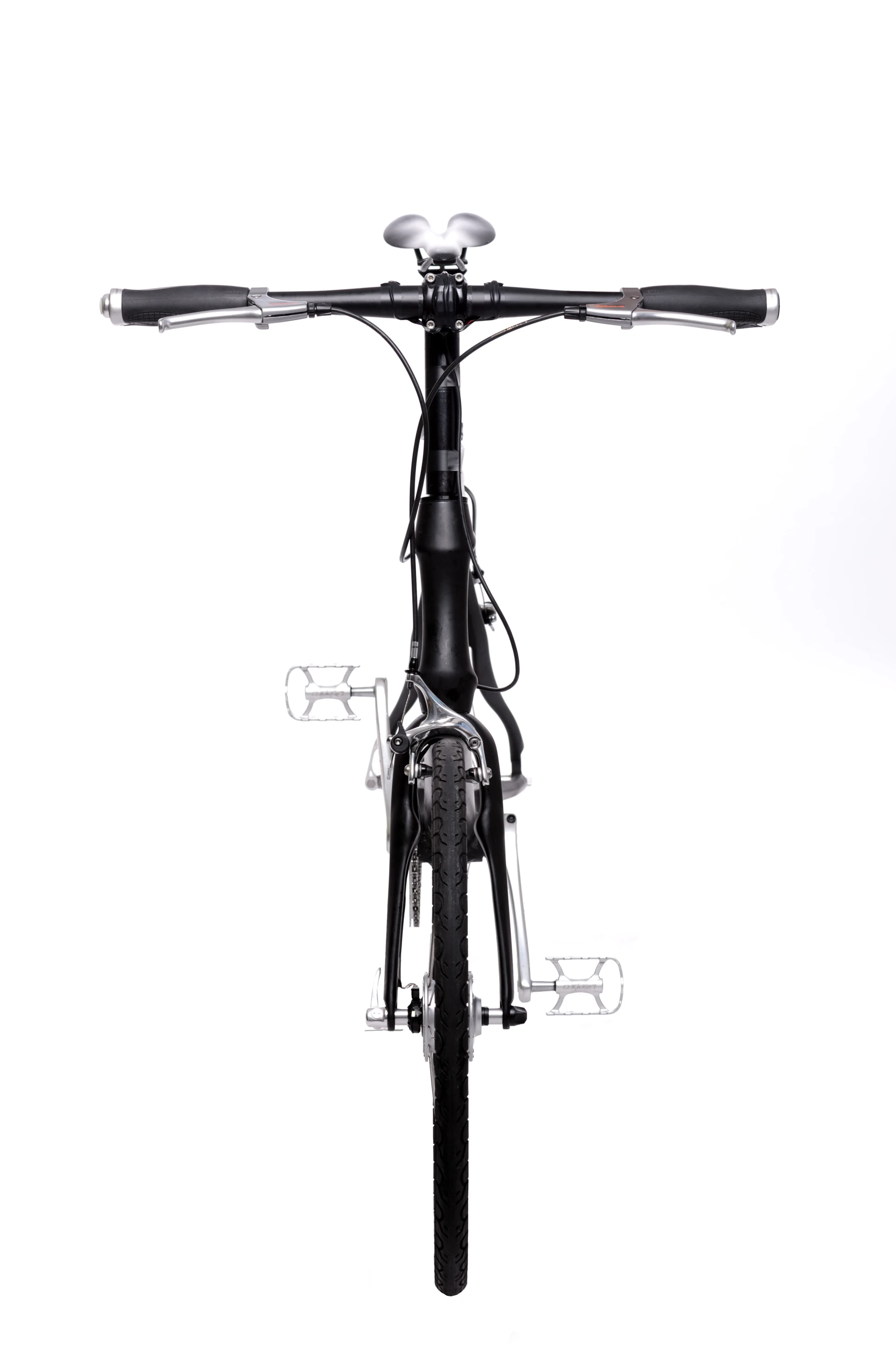 Users can map a route to their destination on the BiCi app before setting out, then receive left- and right-turn cues through buzzes in the handlebars as they ride