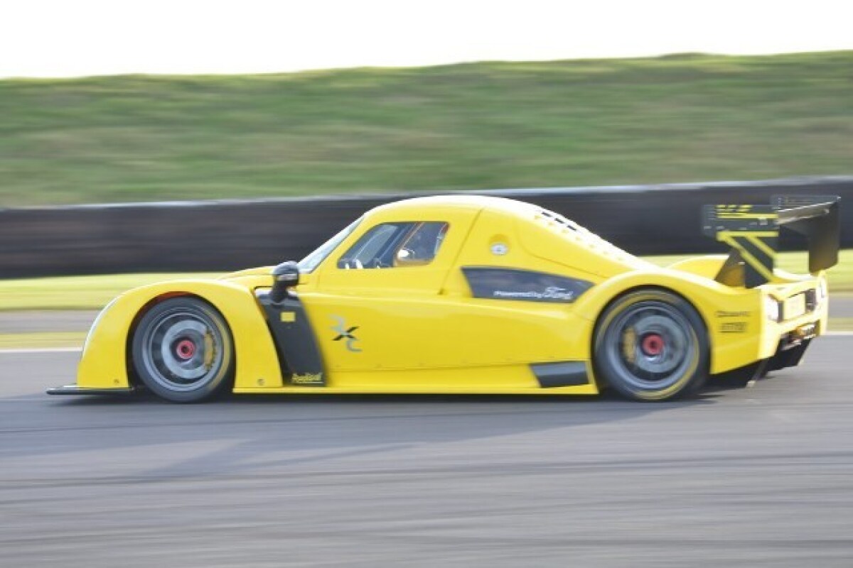 Fordpowered Radical RXC brings fullon race car design to the streets