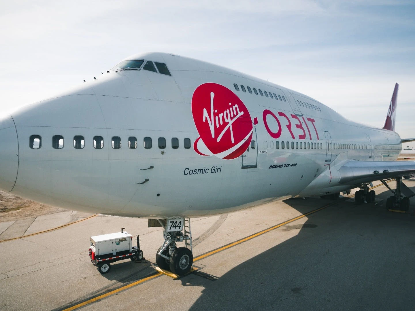 Virgin Orbit's Cosmic Girl mothership