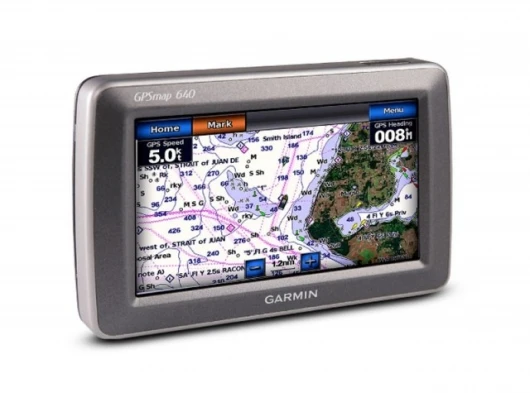 Garmin GPSMAP 640 all-in-one marine and automotive GPS