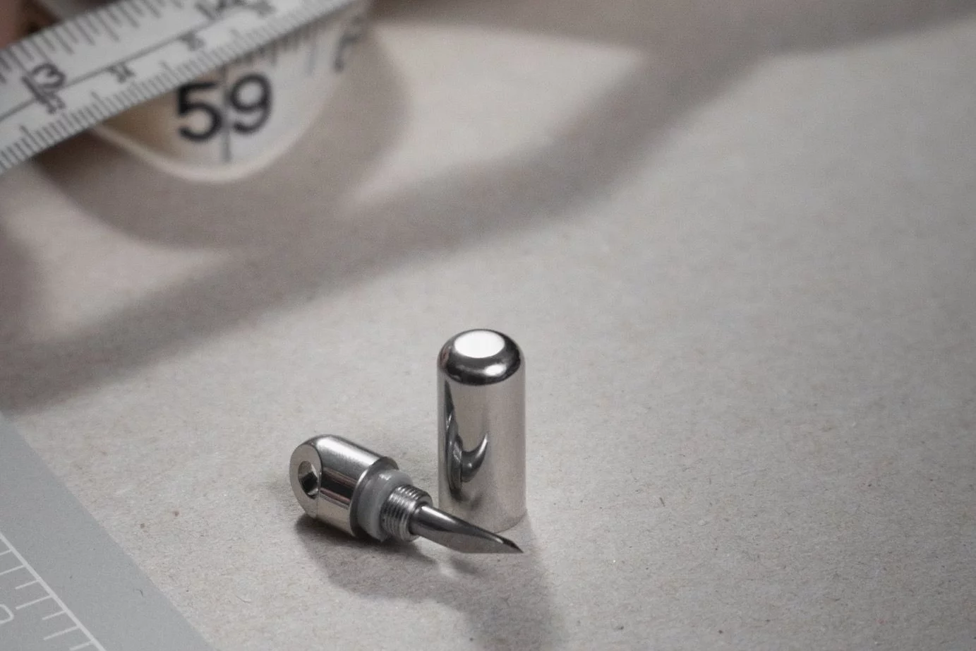 The Slash will be available in three different types of metal housing: titanium, brass, or copper