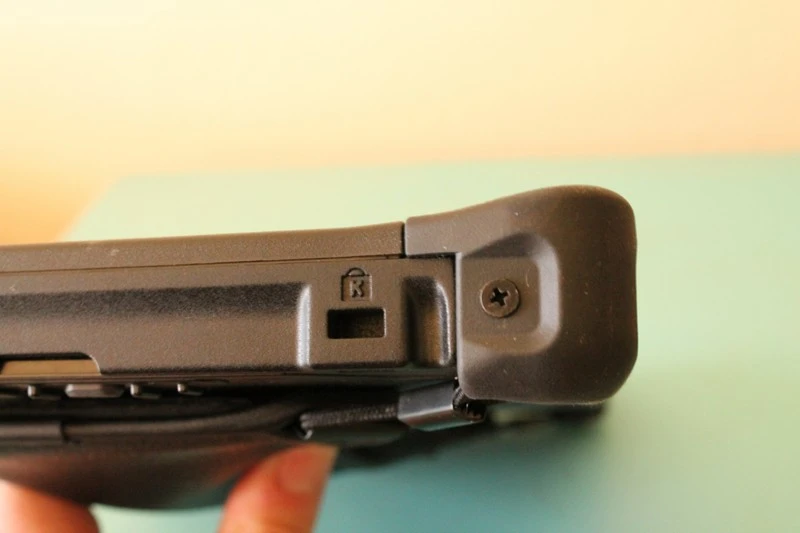 Added security features (Photo: Eric Mack/Gizmag.com)