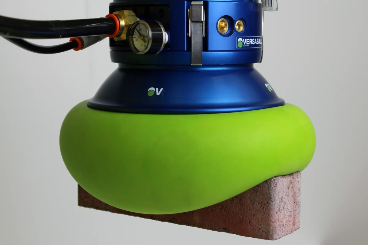 Versaball can pick up a wide variety of shapes