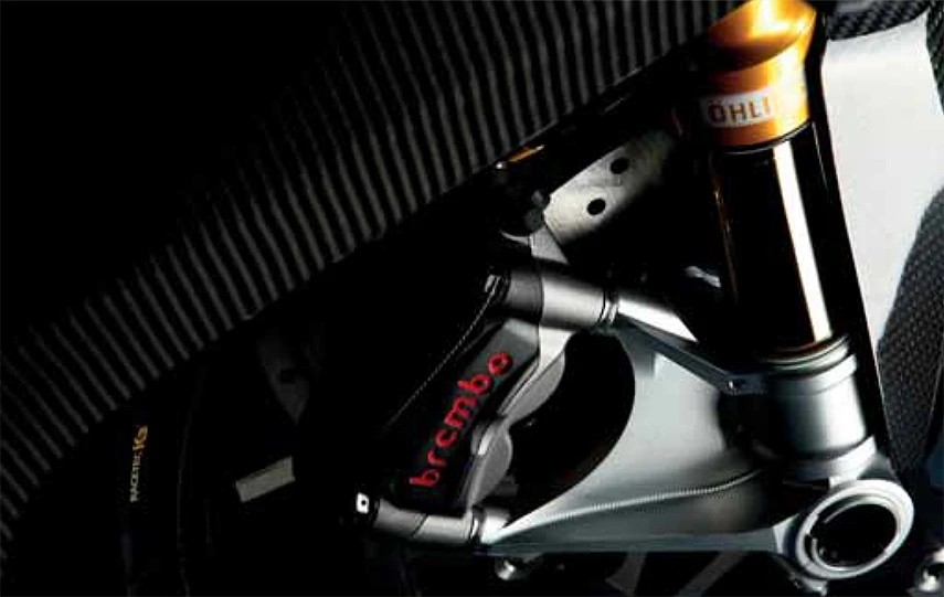 Norton V4 RR: top-shelf Brembo monobloc stoppers