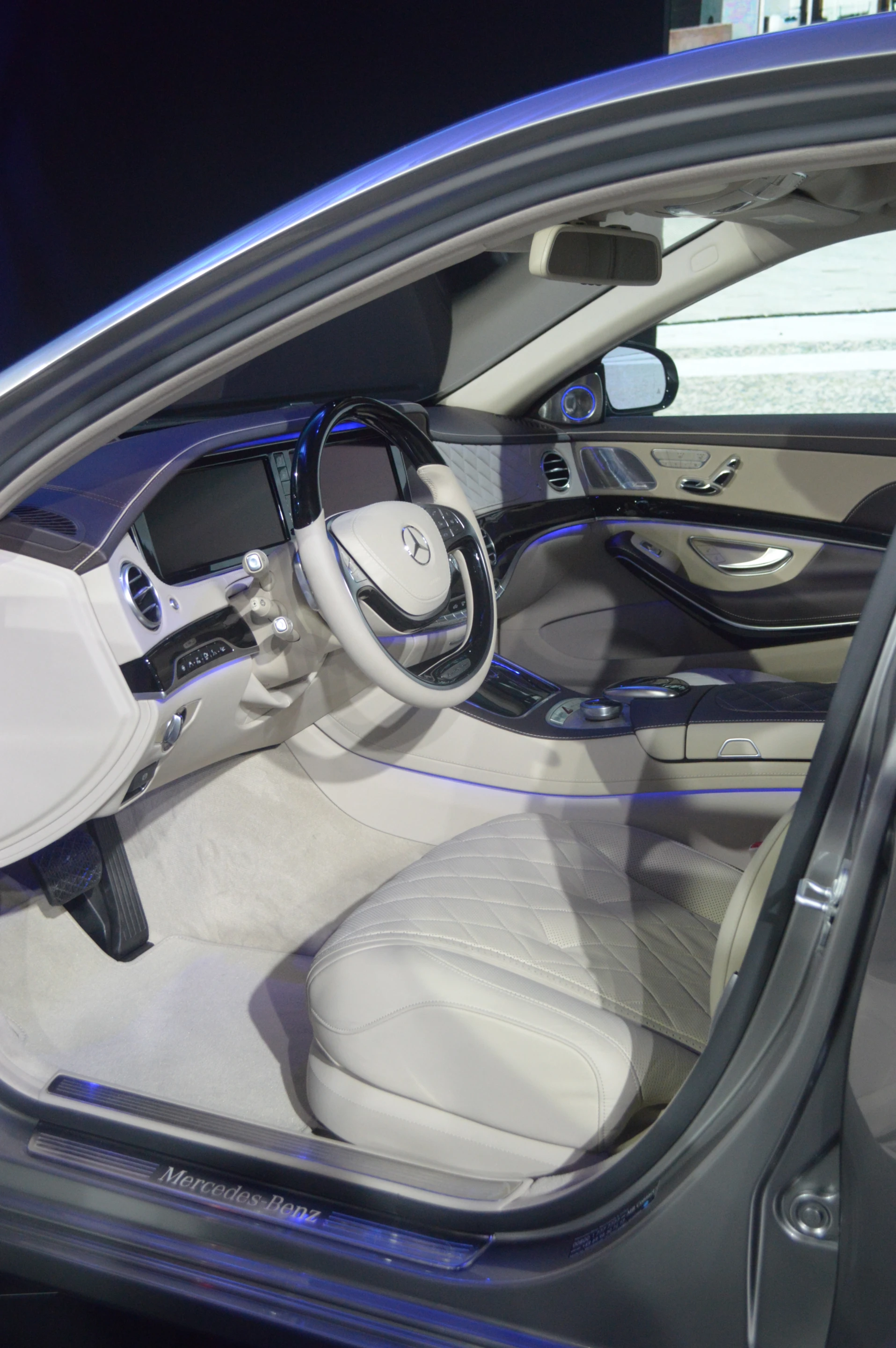 Mercedes-Maybach S600 (Photo: C.C. Weiss/Gizmag)