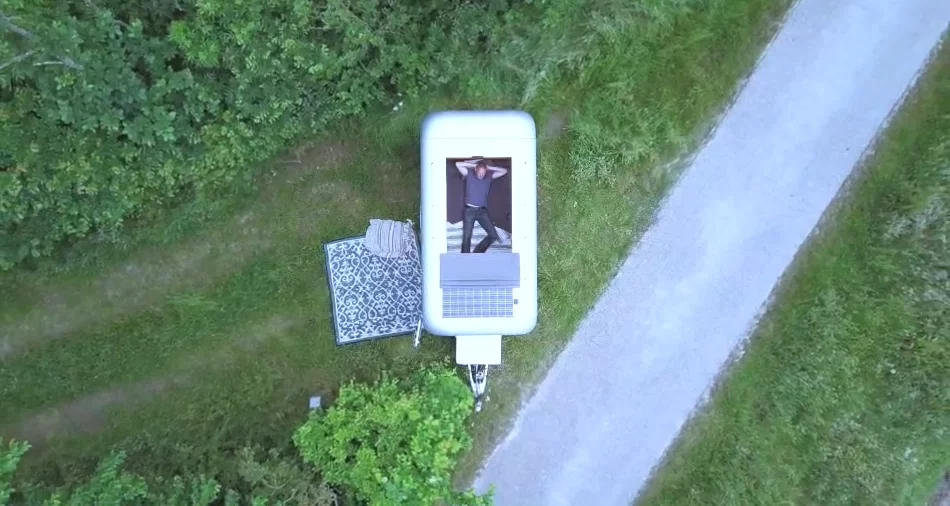 Enjoying the view out of the cabriolet top