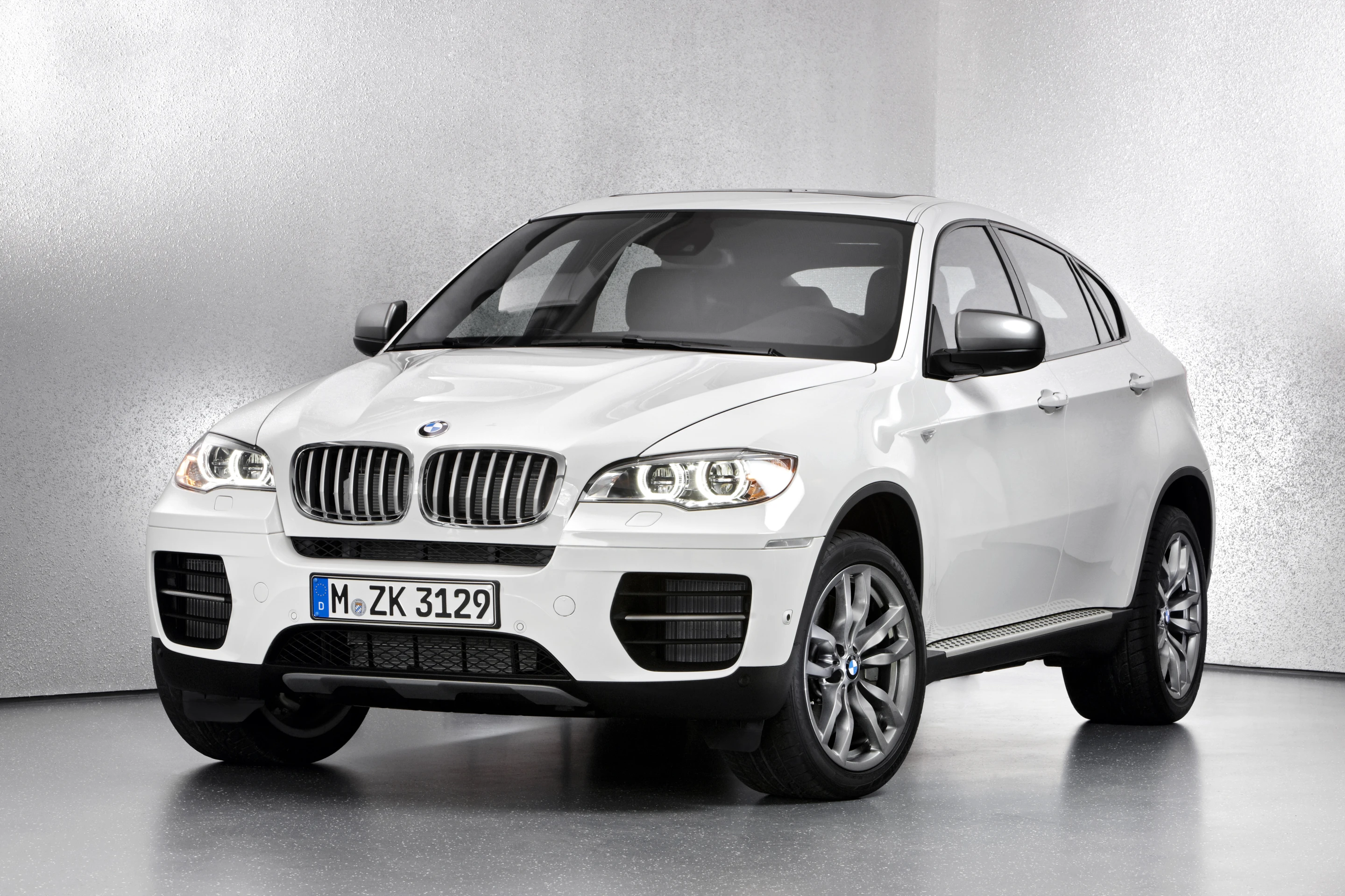 The BMW X6 M50d