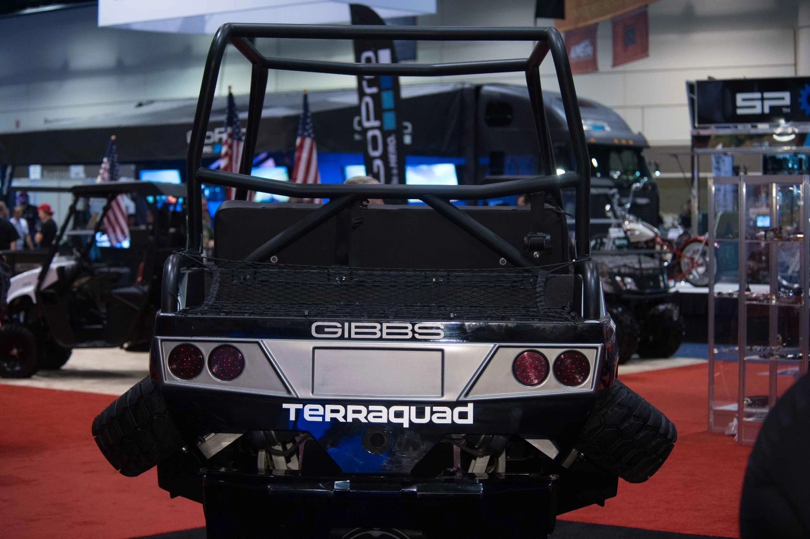 Gibbs Terraquad: large directional jet pwoers and steers the Terraquad in the water