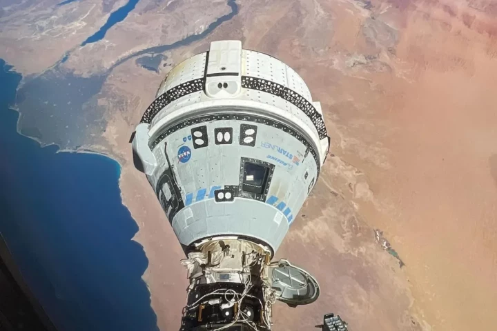 The Starliner docked