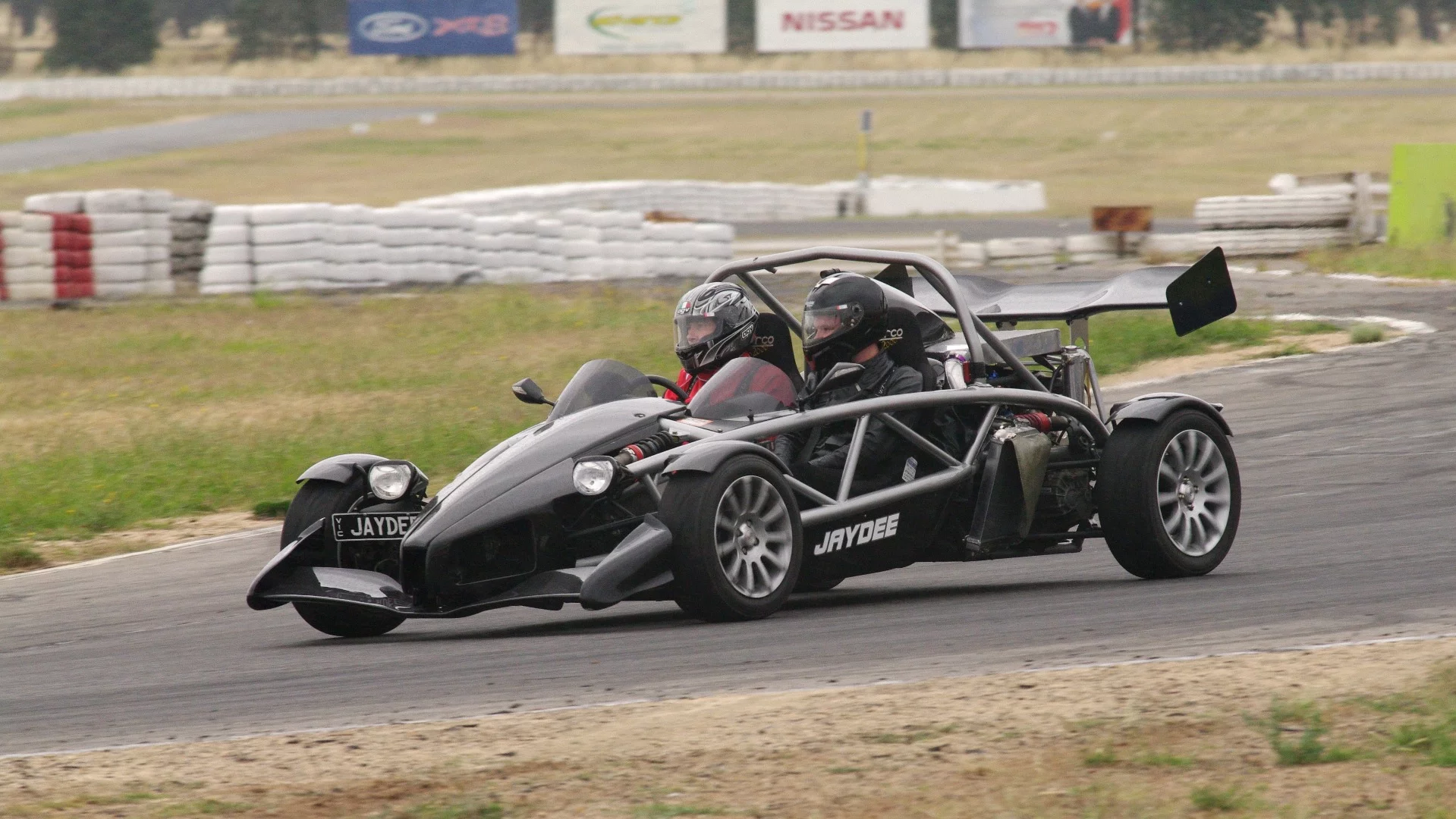 The JayDee Atom 600 began life as 245 hp Ariel Atom III but with a custom-built Honda engine how produces 594 hp on E85 pump fuel at the rear wheels and the whole car with a near full tank of gas, weighs 701 kg. It's a real world rocketship with balance and handling that in Jaydee's words, "will enable you to drive like a hero."